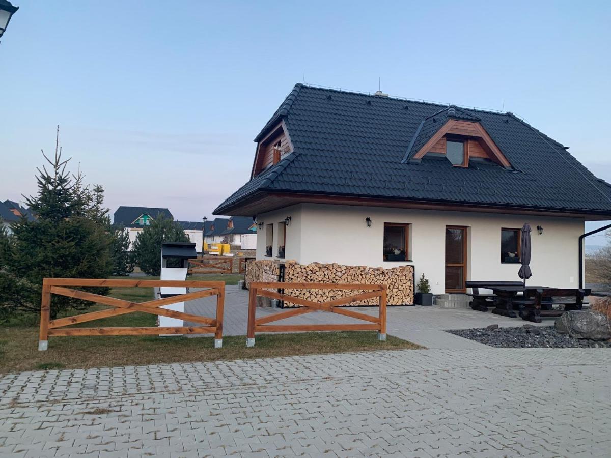 Villa Jasen Стара-Лесна Экстерьер фото